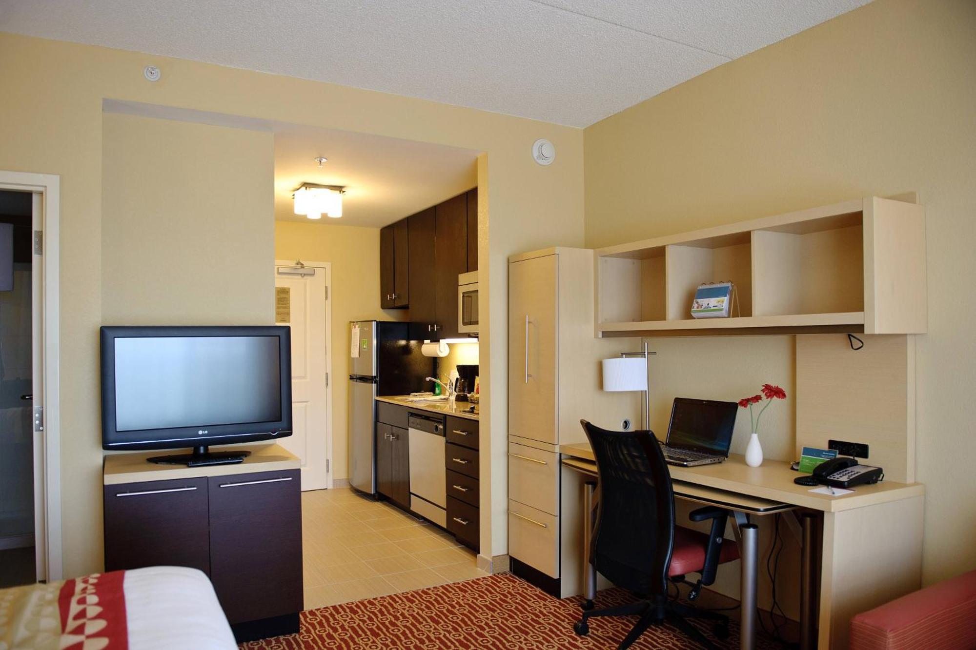 Towneplace Suites By Marriott Charlotte Mooresville Habitación foto